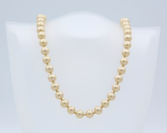 Vintage 1965 Sarah Coventry LADY COVENTRY PEARLS Faux Simulated Pearls From the Orient Beaded Pearl Necklace Sterling Clasp Rare!
