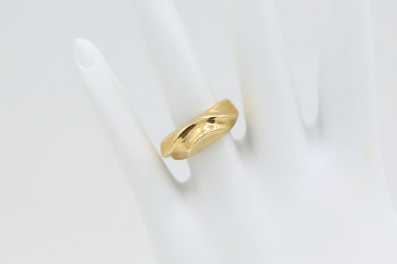 Vintage Sarah Coventry "Harmony" Ring 1981 Gold Tone Size 6 RARE