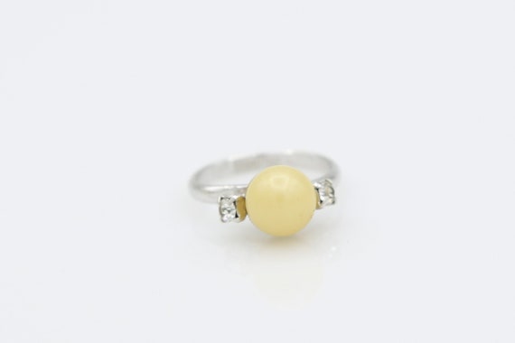 Vintage 1973 Sarah Coventry "Debutante" Ring Silver Faux Pearl Rhinestone RARE