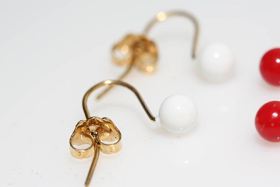Vintage Tiny Ball Earrings Gold Tone Red White NO… - image 3