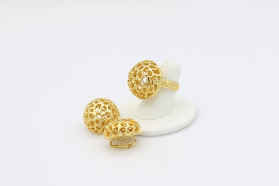 Vintage Sarah Coventry Unidentified Openwork Clip On Earrings Ring Gold Tone Set Rare!