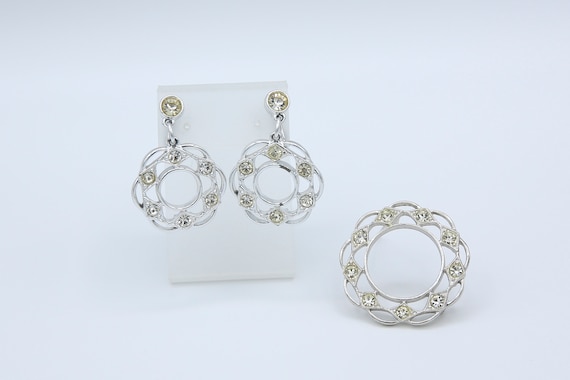 Vintage 1972 Sarah Coventry SPARKLE CIRCLE Clip Earrings Pin Brooch Rhinestone Silver Tone Set Canada Rare!