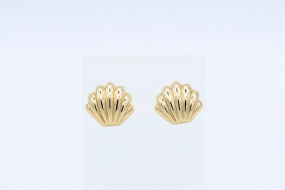 Vintage 1981 Sarah Coventry SEA SHELL "Shelled Pierced Earrings" Earrings Gold Tone Rare!