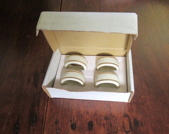 4 Vintage Gorham Ivory/Cream Porcelain Napkin Rings Gold Band Accent 1 3/4" X 1 1/2" In Original Box Excellent