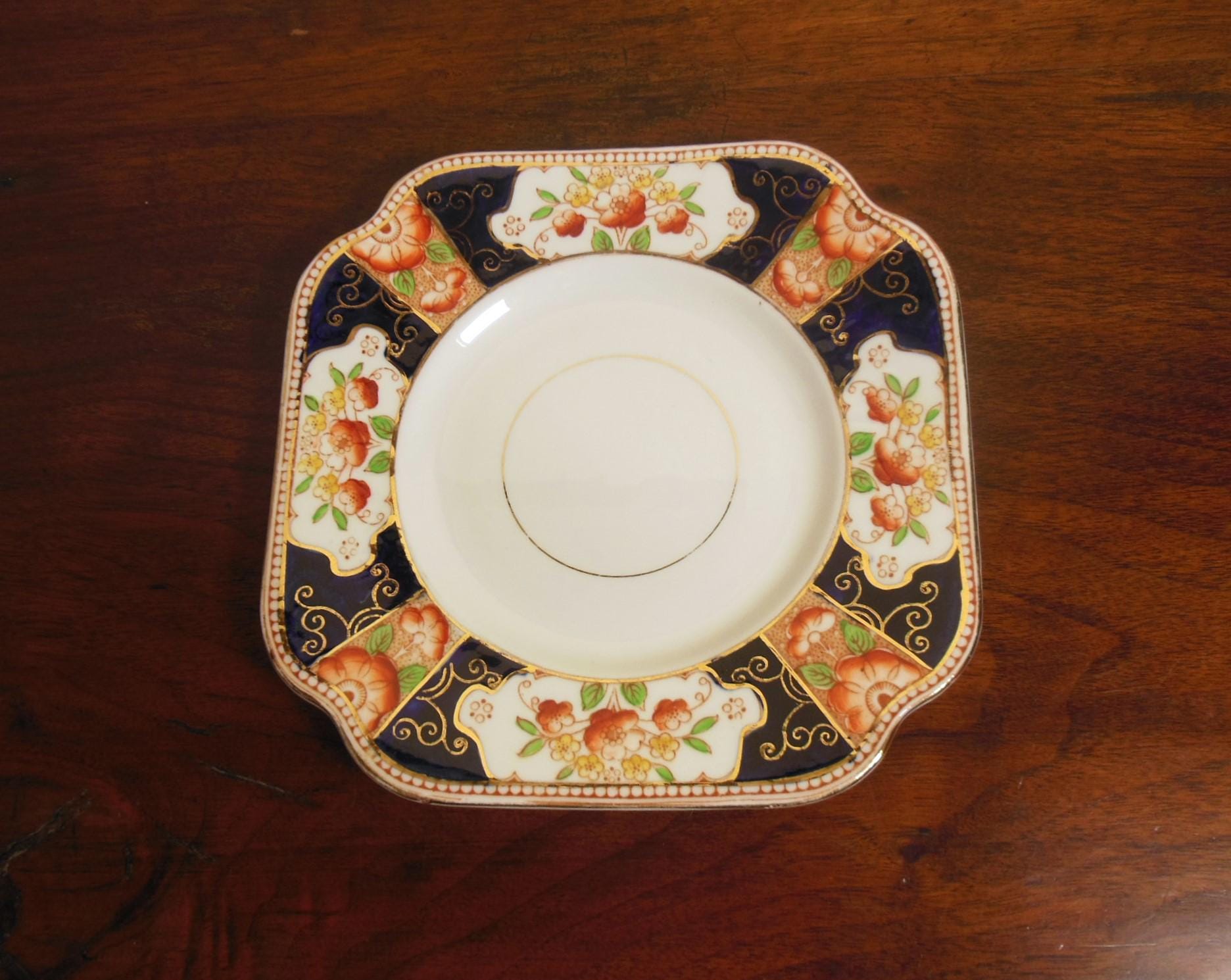 Vintage Colclough Bone China Salatteller: Imari-Stil Kobalt & Rost geblümt, Goldrand