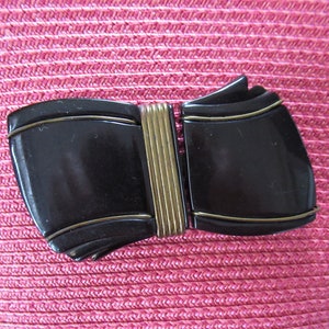 1930&#39;s Art Deco Black Bakelite Bow Belt Buckle with Gold Accent