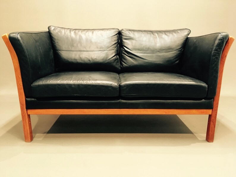 Canape Cuir Noir 2 Places Design Scandinave Etsy