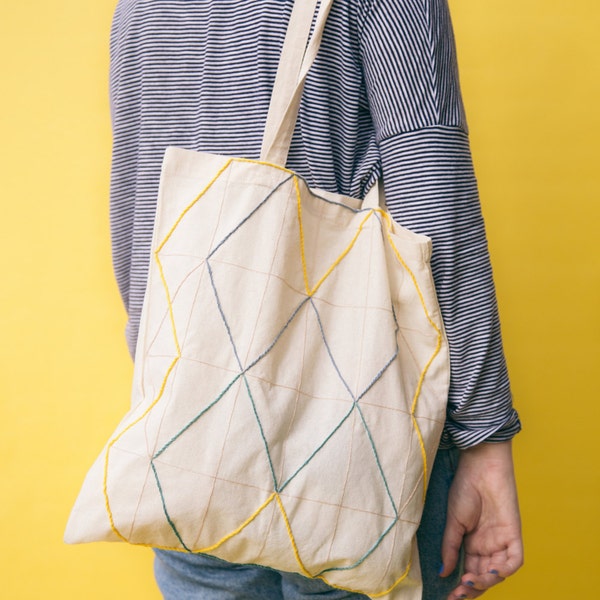 Embroidered tote bag | The lines design