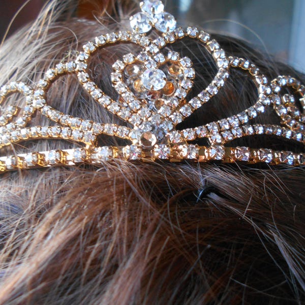 Golden wedding bridal tiara crown, diadem heart queen hair comb bride rhinestone jewelry hair ornaments headdresses women