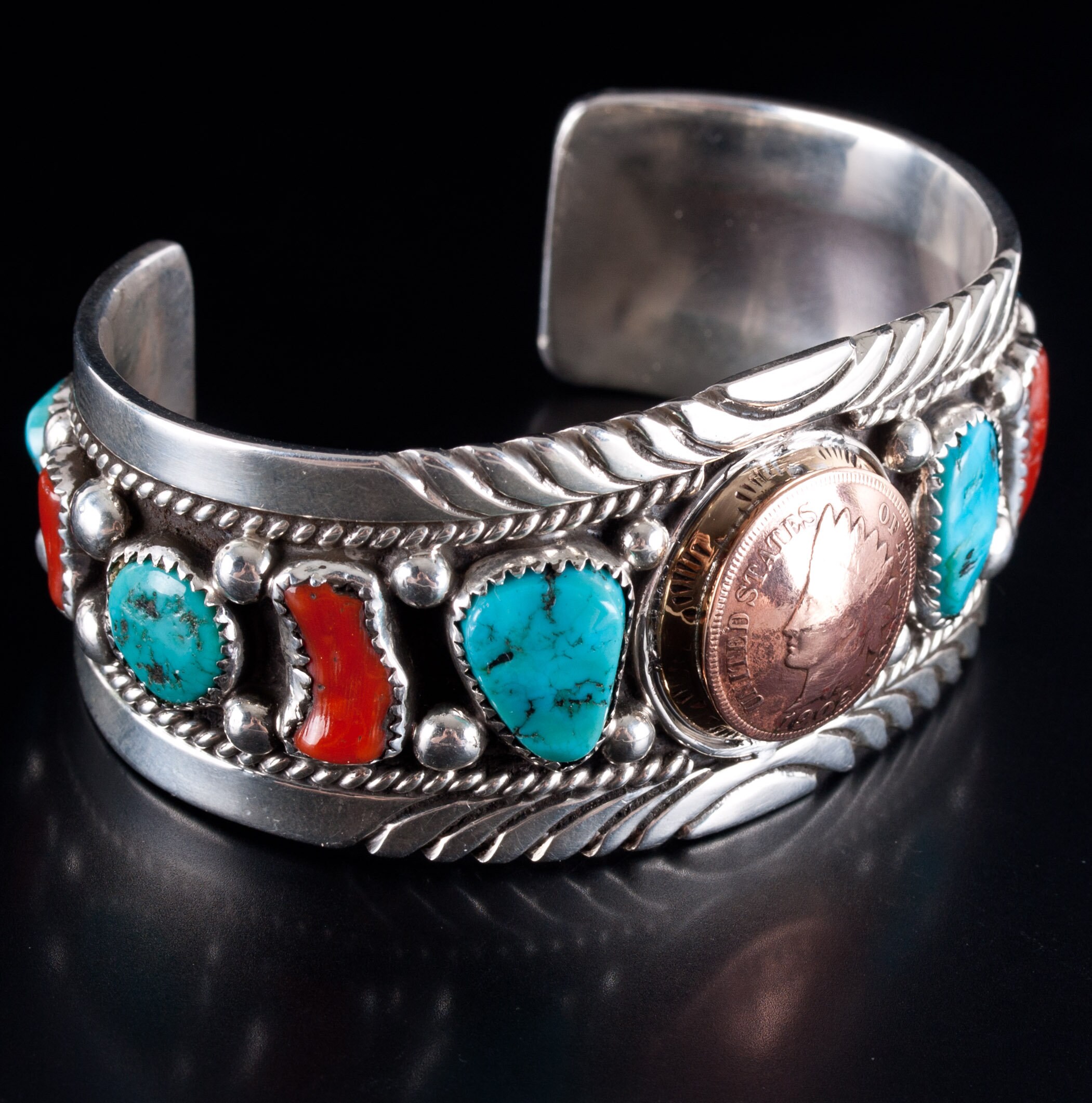 お気に入り Navajo Silver Sterling Vintage Indian Coral Turquoise Penny アクセサリー