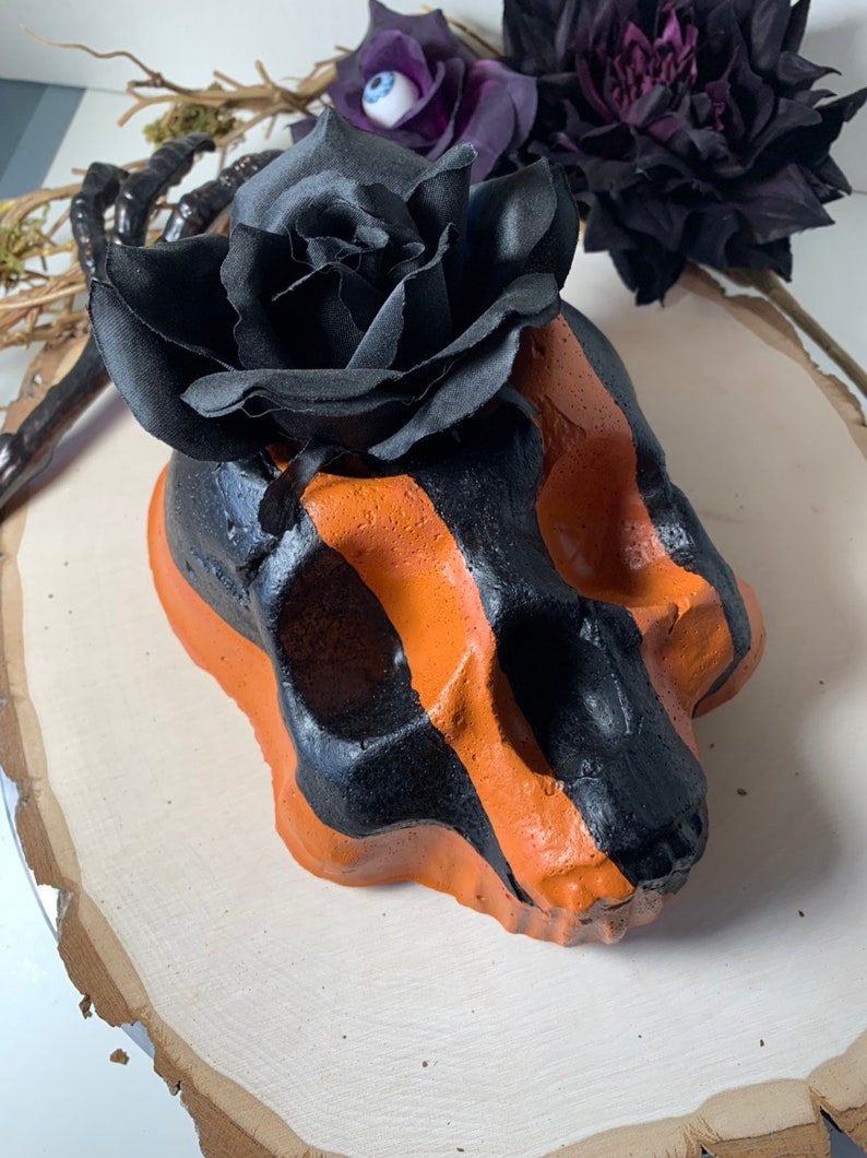 Cement Skull planter