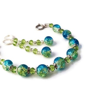 Boucles d'oreilles bracelet en verre craquelé bleu vert, boucles d'oreilles longues en cristal, bijoux modernes décontractés, boucles d'oreilles pendantes, bracelet croisé image 1