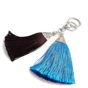 Dije de borla de seda en color marrón chocolate o azul cielo para bolso, tirador de cremallera para bolso, llavero, mochila o llavero grande con borla gruesa.