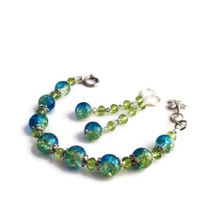 Boucles d'oreilles bracelet en verre craquelé bleu vert, boucles d'oreilles longues en cristal, bijoux modernes décontractés, boucles d'oreilles pendantes, bracelet croisé image 2