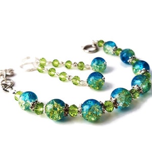 Boucles d'oreilles bracelet en verre craquelé bleu vert, boucles d'oreilles longues en cristal, bijoux modernes décontractés, boucles d'oreilles pendantes, bracelet croisé image 6