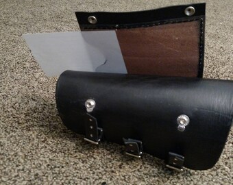 Spellcaster's Best Friend - Playbook Hide-Away Bracer\Gauntlet\Armband