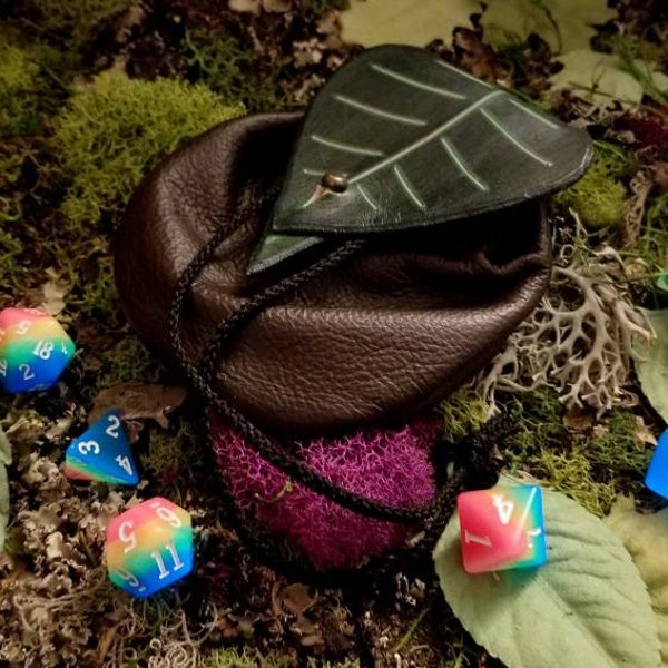 Leather Dice Bags With Leaf Closure GLOWS