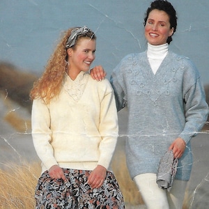 womens v neck sweater knitting pattern pdf ladies jumper applique/lace 32-44&quot; DK light worsted 8ply pdf instant download