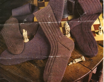 vintage mens socks knitting pattern pdf 2 needle socks DK light worsted 8pl / 4ply fingering pdf instant download