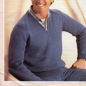 mens classic sweater knitting pattern pdf mens jumper v neck sweater 32-44 inch chest DK light worsted 8ply pdf instant download