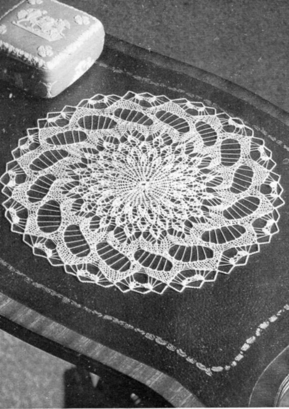Knitted doily cheap