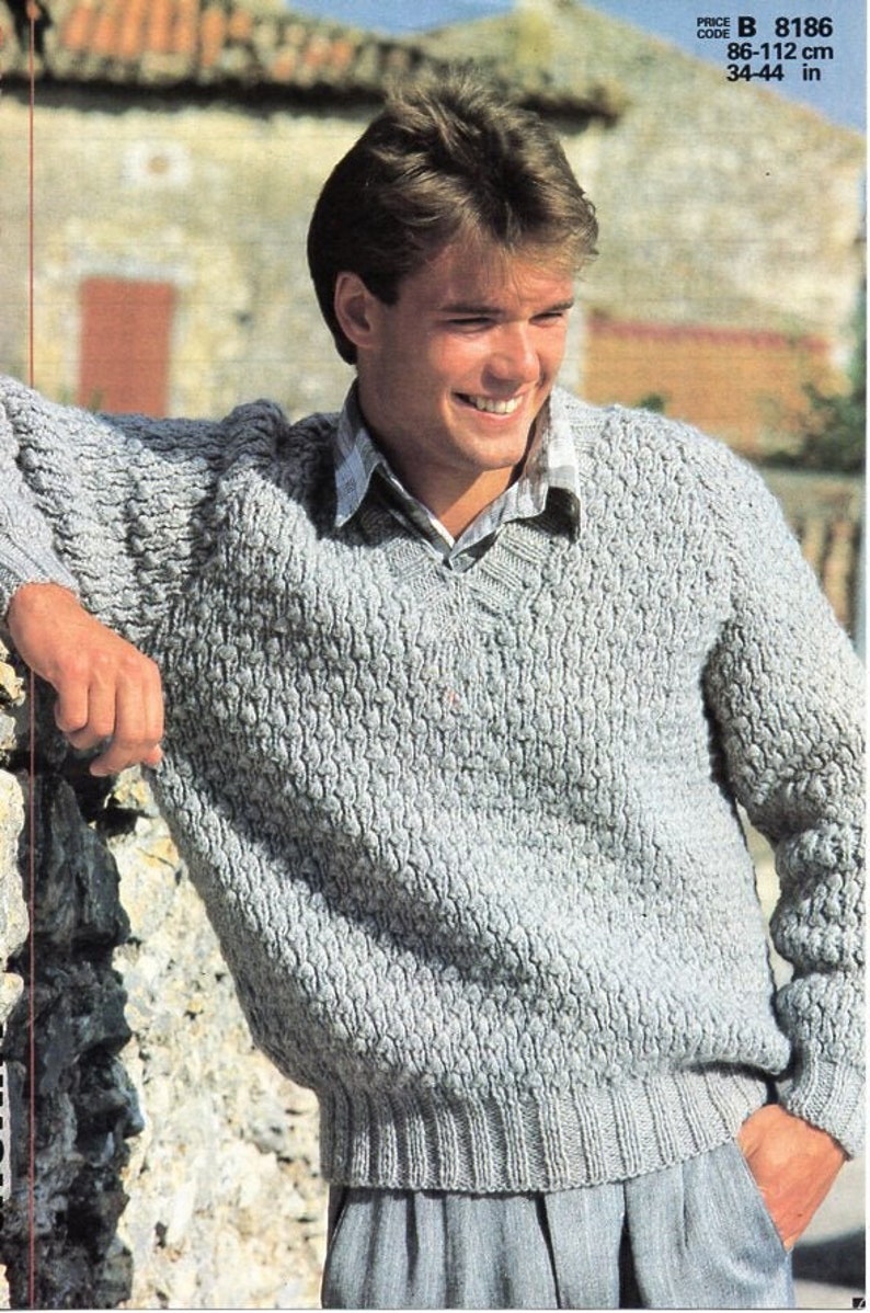 sweater vest with faux fur collar