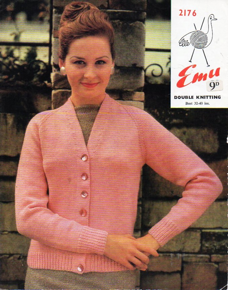 ladies v neck cardigan knitting patterns
