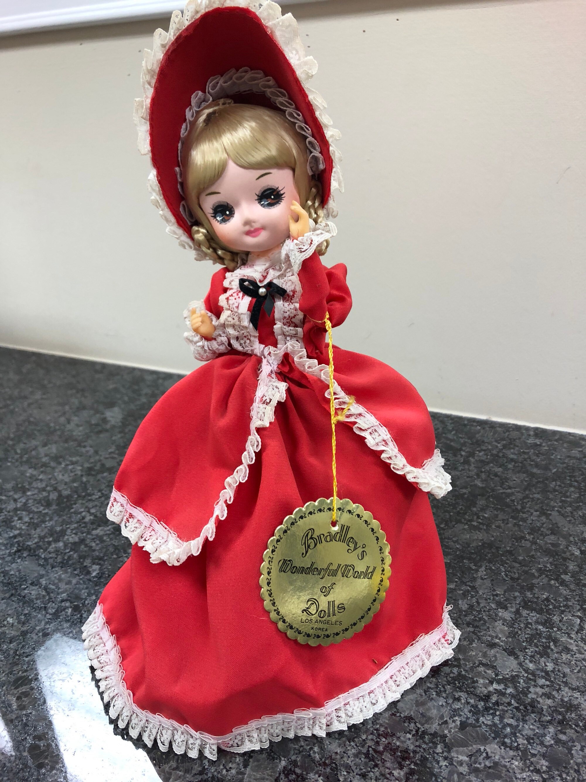 bradley's wonderful world of dolls