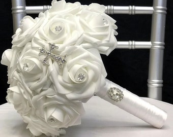 WHITE COMMUNION Bouquet With Glamorous Rhinestone CROSS. Holy Communion Bouquet. White Communion Bouquet. Pick Rose & Ribbon Color