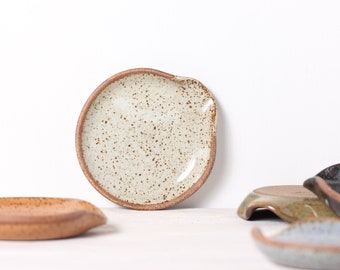 Simple Spoon Rest | Ceramic Spoon Rest | Kitchenware | Made to Order