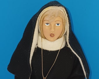 Vintage Elizabeth The Nun Doll With Wooden Stand, Vintage Plastic Nun Doll With Felt Habit, Catholic Nun Doll.