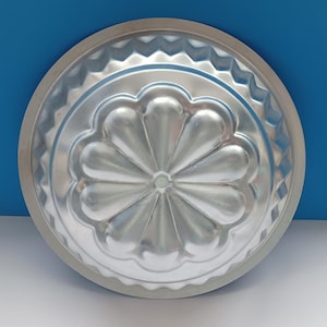Molde de gelatina de aluminio vintage con diseño de flores, molde de gelatina retro.