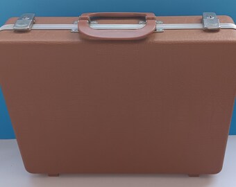 ビンテージブラウンスーツケース　昭和レトロ 1930年代のブラウンモッククロコダイルのヴィンテージスーツケース アンティーク雑貨