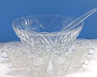 Mid Century Glass Punch Bowl With Six Glass Cups And Plastic Ladle. VIintage Punch Bowl Set.
