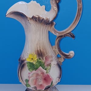 Vintage Capodimonte Blumen Porzellanschale: Italienisches Keramikdekor