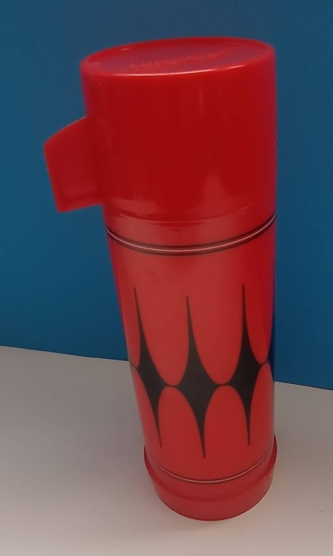 Vintage Aladdin One Pint Thermos, Red Black Diamond Design Aladdin