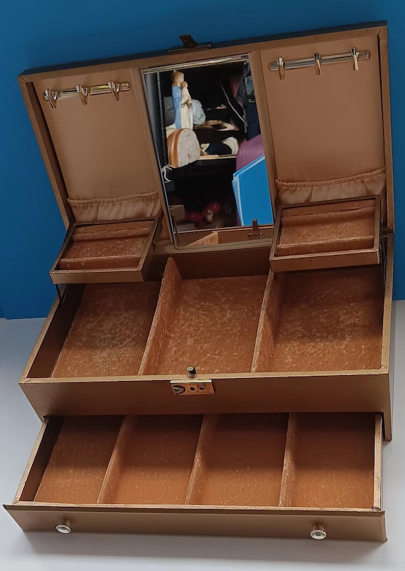 アンティーク♡メルスリーボックス♡プレゼンテーション♡ アンティーク♡メルスリーボックス♡プレゼンテーション♡