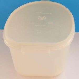 Vintage Tupperware Kastenform: Brot Aufbewahrungsbehälter #1508-1