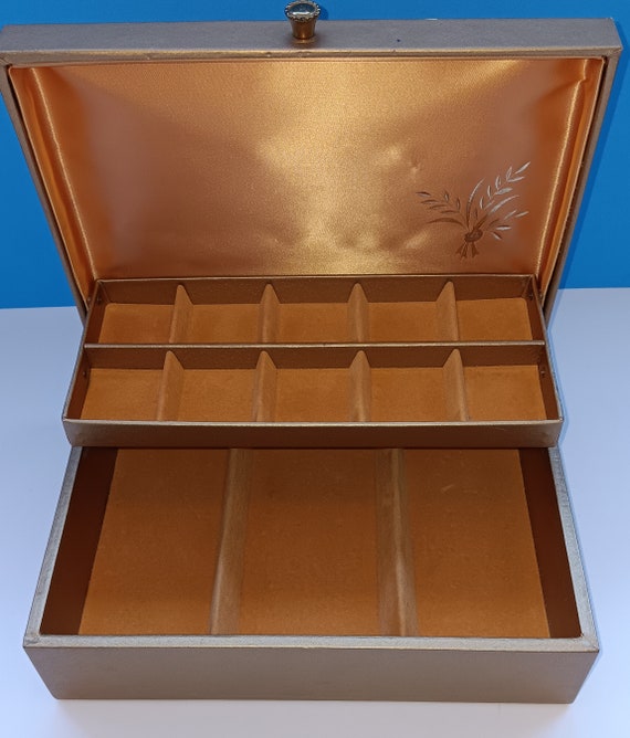 Vintage Lady Buxton Jewelry Box: Two-level Gold Velvet Interior - Etsy