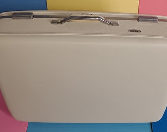 Vintage White Hard Shell American Tourister Tiara Suitcase, Mid Century American Tourister Tiara Luggage.