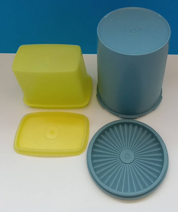 Set of Two Vintage Tupperware Storage Containers Tupperware -  Denmark