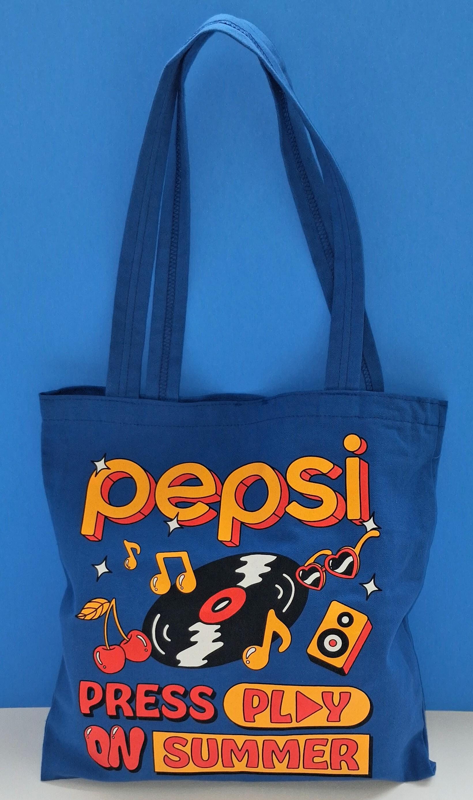 Pepsi Cola 'press Play on Summer
