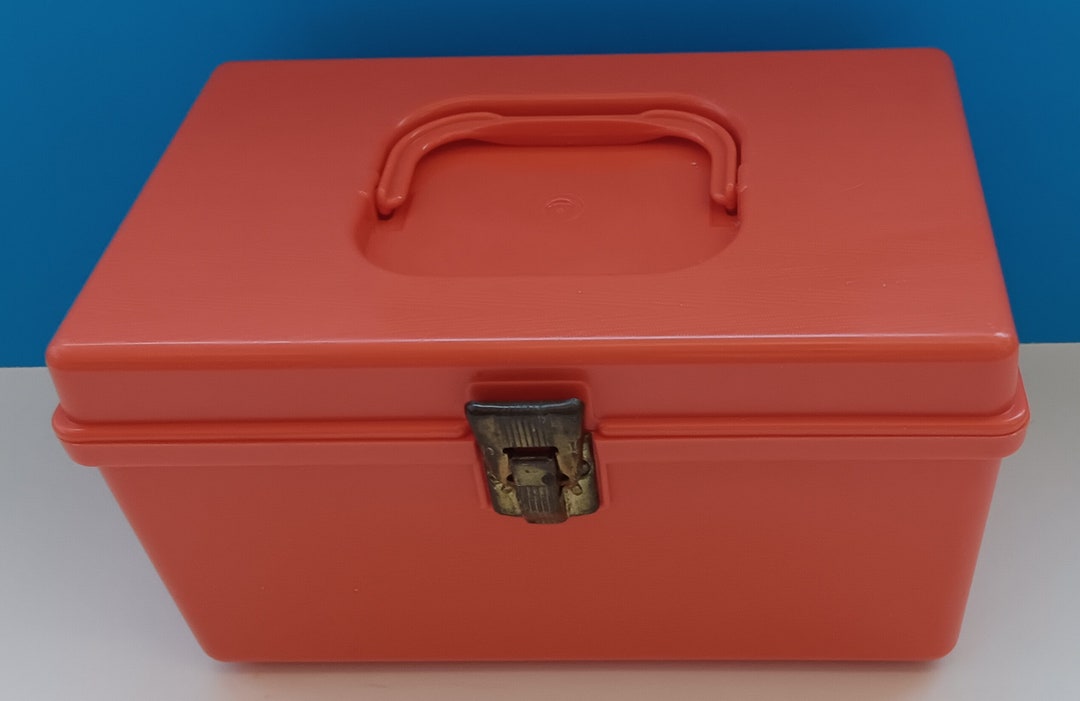 Vintage Plastic Wil Hold Sewing Box by Wilson Manufacturing, 1970s