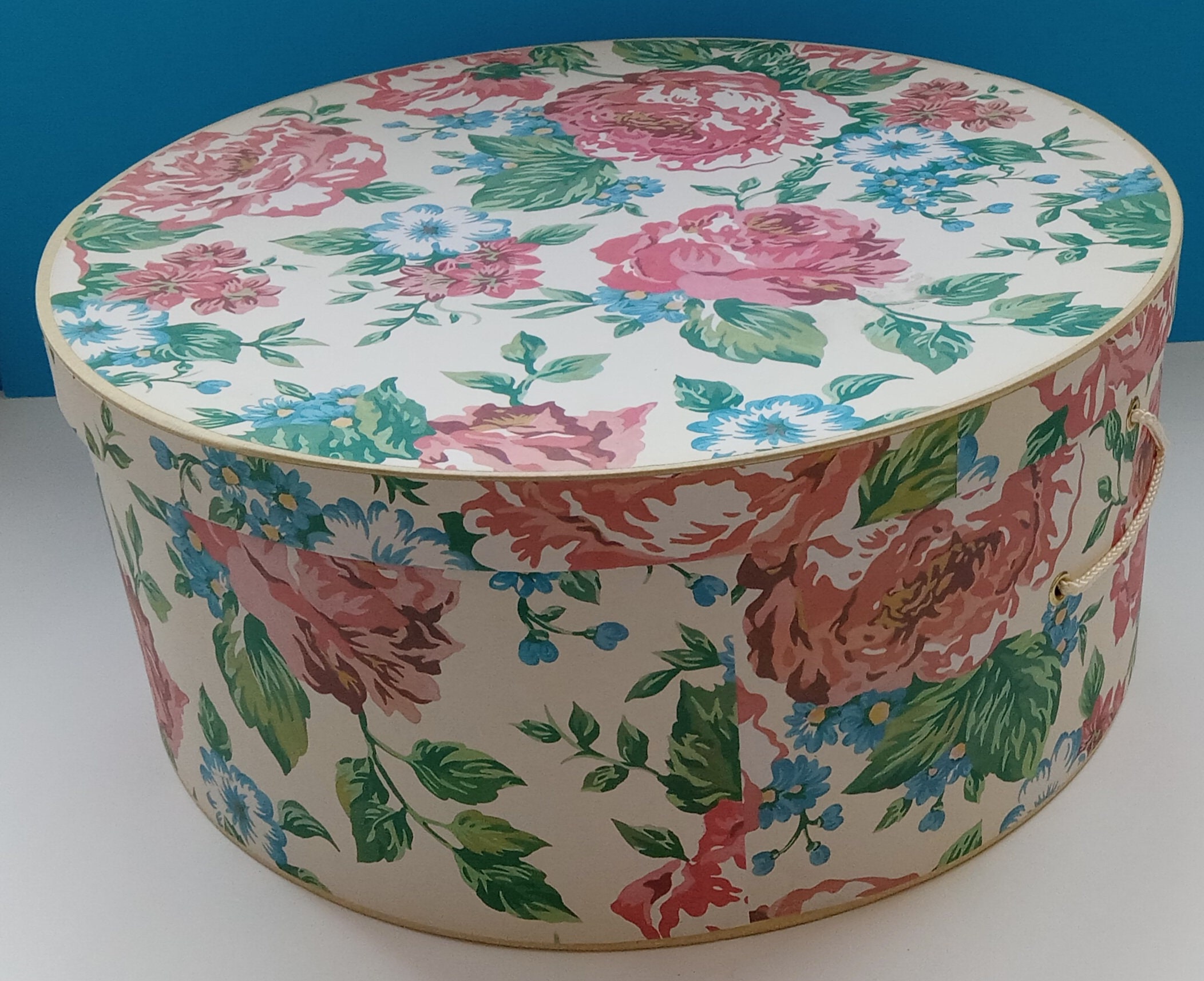 Mid Century Cardboard Floral Hat Box With Rope Handle Vintage 