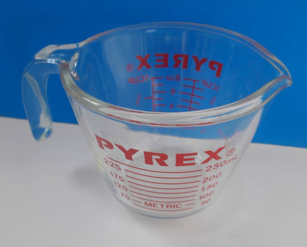 Vintage Pyrex 1994 Corning 3 Piece Measure Mates Set 1 Qt Cup 