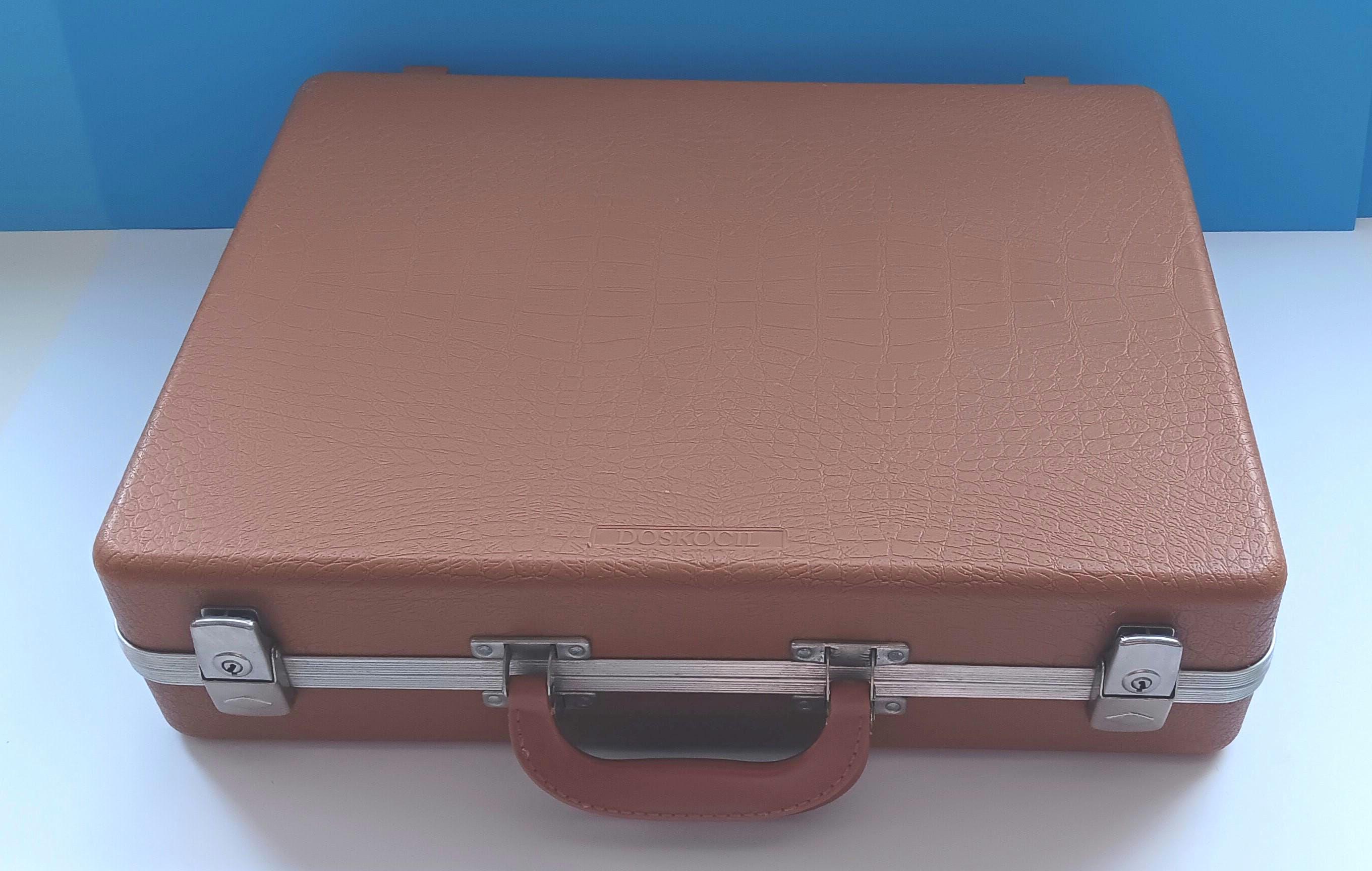 Vintage Doskocil Brown Hard Shell Carry Case/suitcase, Retro Brown