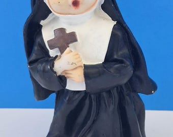 Figura vintage de una monja de resina, figura vintage de una monja de una escuela católica.