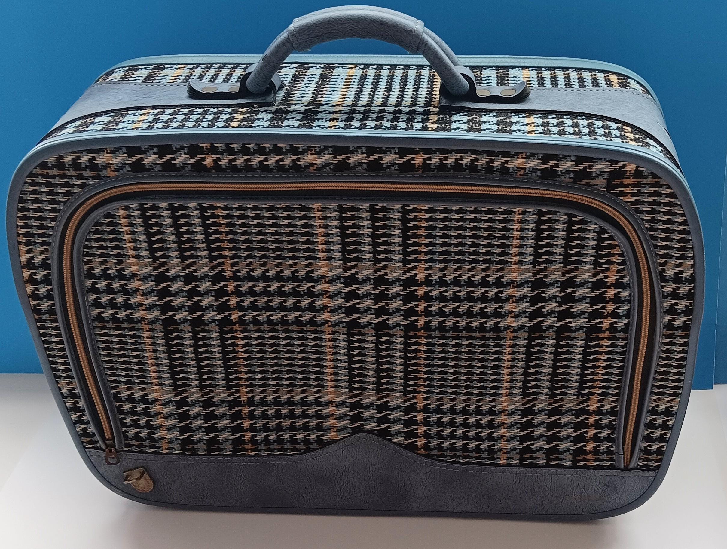 Vintage Blue Tweed/leather Suitcase by Leeds, Vintage Leeds
