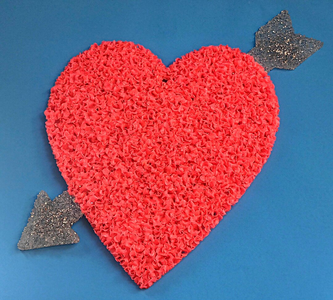 Vintage Popcorn Plastic Valentines Heart Wall Hanging - Etsy