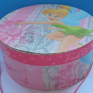 Scatola per cappelli in cartone vintage Disney Trilli, scatola per cappelli vintage Disney Fairies da collezione.